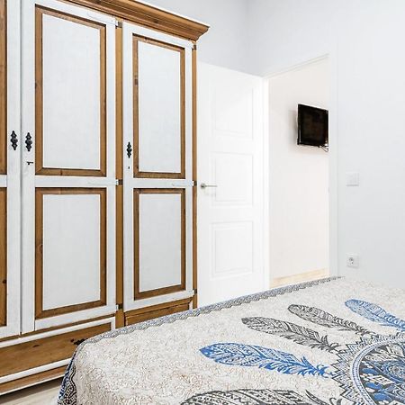 Apartamento Claudia كونيل ذي لا فرونتيرا المظهر الخارجي الصورة